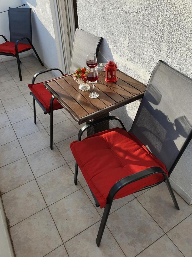 Apartment Marija เยเซรา ภายนอก รูปภาพ